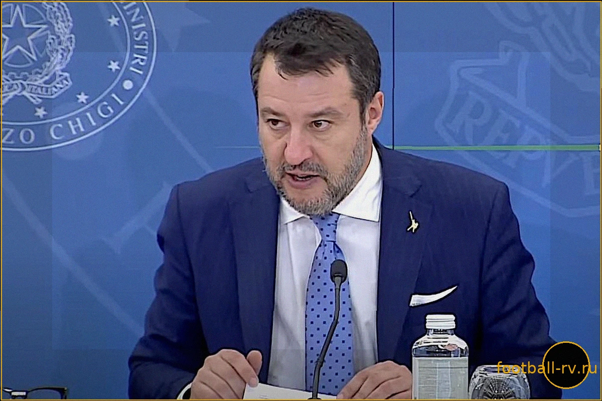 Сальвини: "Южная трибуна Сан-Сиро должна быть названа в честь Франко Барези"